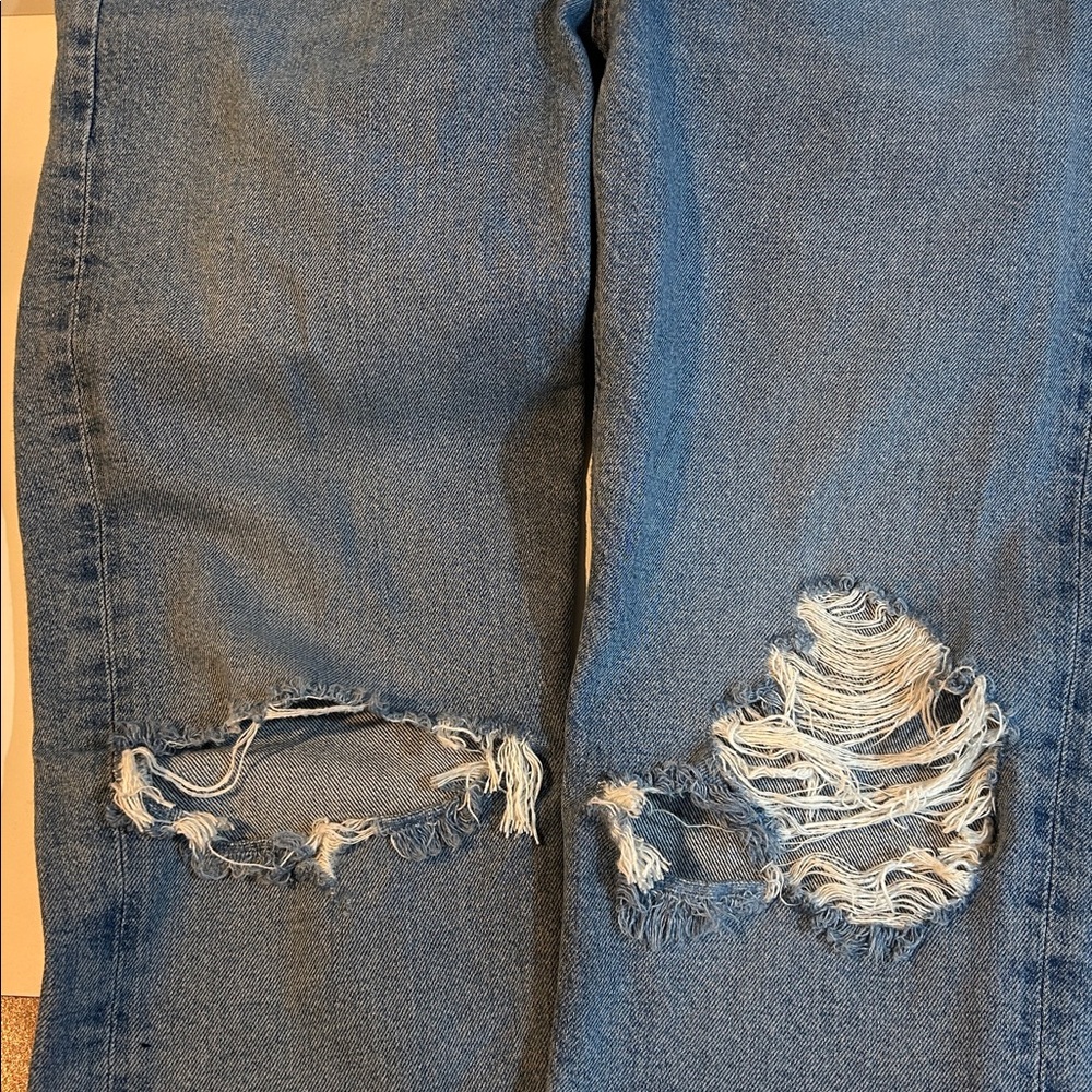AGOLDE Riley Jeans - Picture 7 of 13